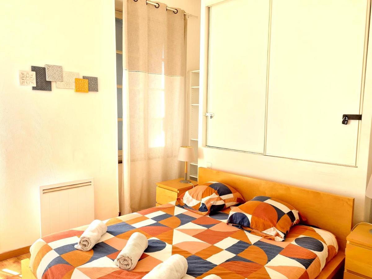 Appartement 4 Voyageurs Avec Terrasse Wifi การ์กาซอน ภายนอก รูปภาพ